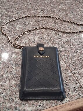 Quilted Crossbody Phone Pouch - Black GWP